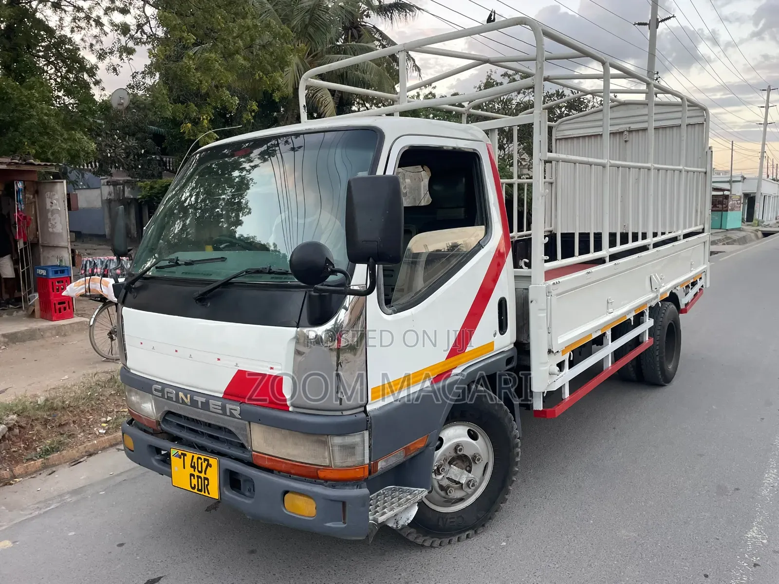 Mitsubish Canter