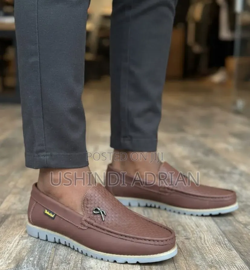 ORIGINAL TIMBERLANDSize: 40, 41, 42, 43, 44