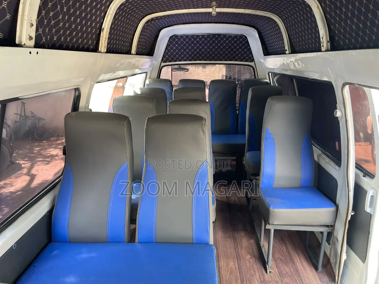 Nissan Caravan (Urvan) 1996 White