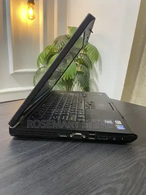 Laptop Lenovo ThinkPad T510 4GB Intel Core i7 HDD 256GB