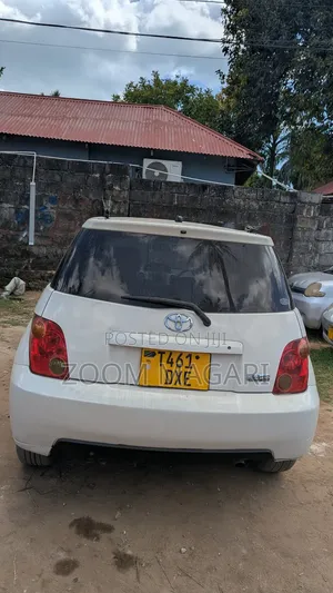 Toyota IST 2006 Pearl