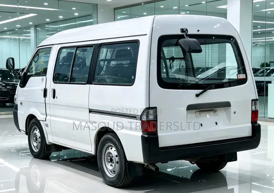 Nissan Vanette 2003
