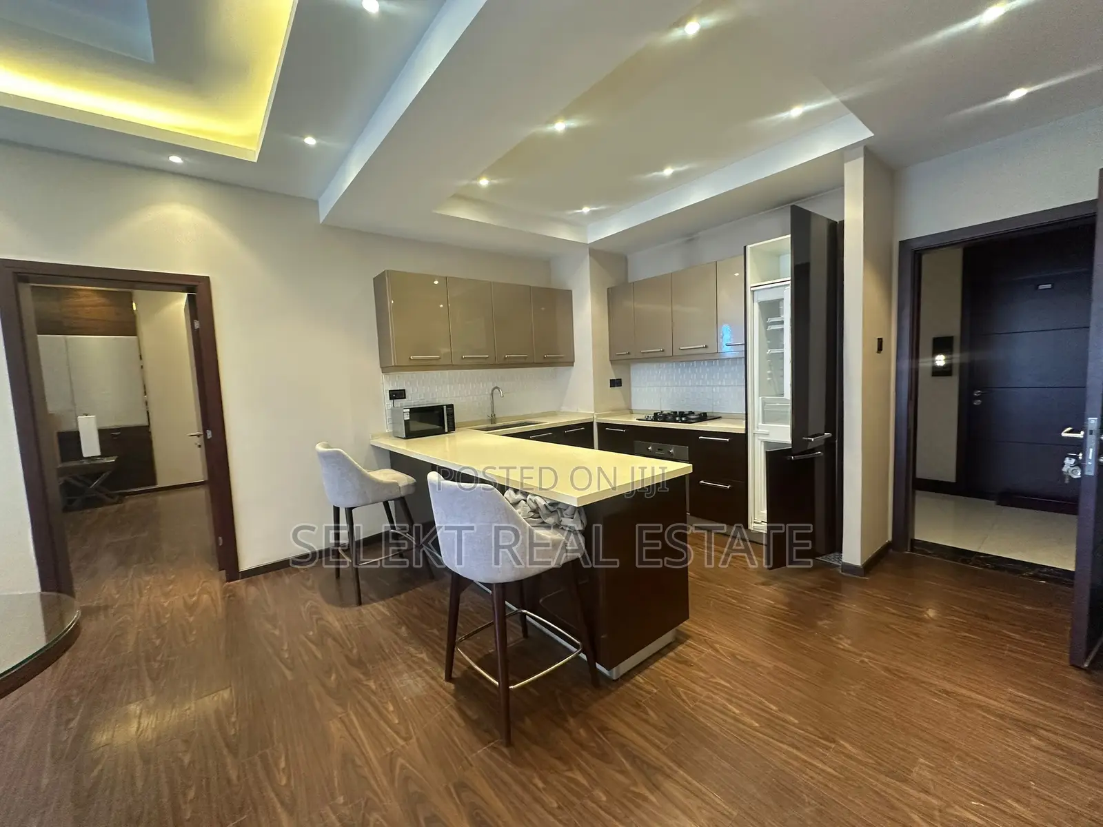 Furnished 2bdrm Apartment in Oyster Bay for rent