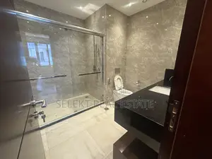 Furnished 2bdrm Apartment in Oyster Bay for rent