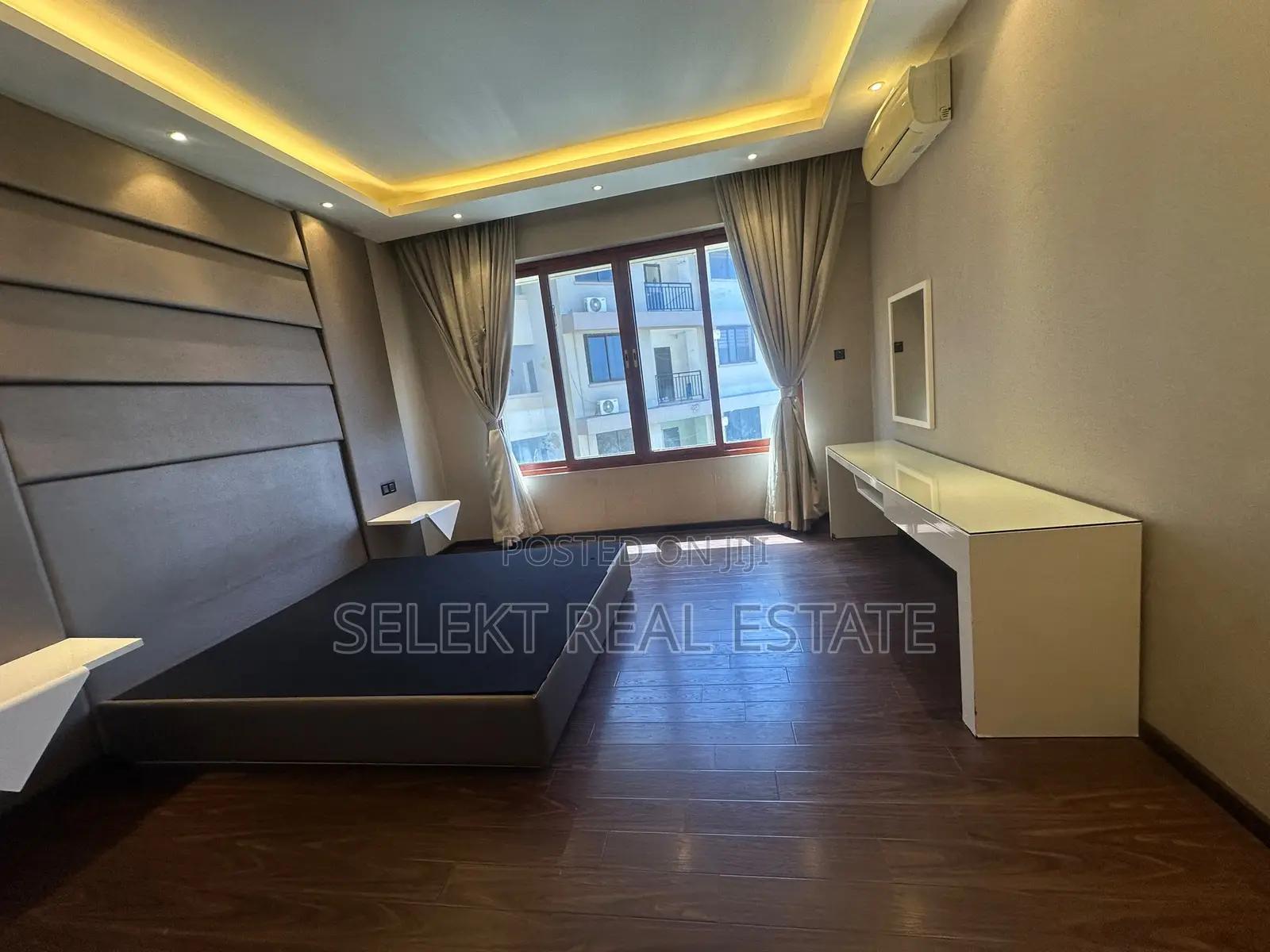 Furnished 2bdrm Apartment in Oyster Bay for rent