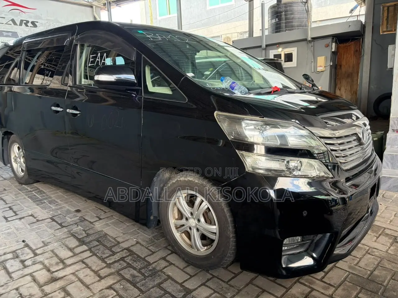 Toyota Vellfire V 2.4 FWD 7-Seater 2010 Black