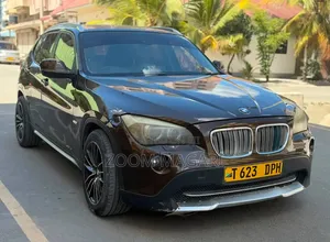 BMW X1 2011 Brown