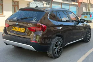BMW X1 2011 Brown