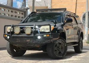 Toyota Hilux Surf 2005 Black