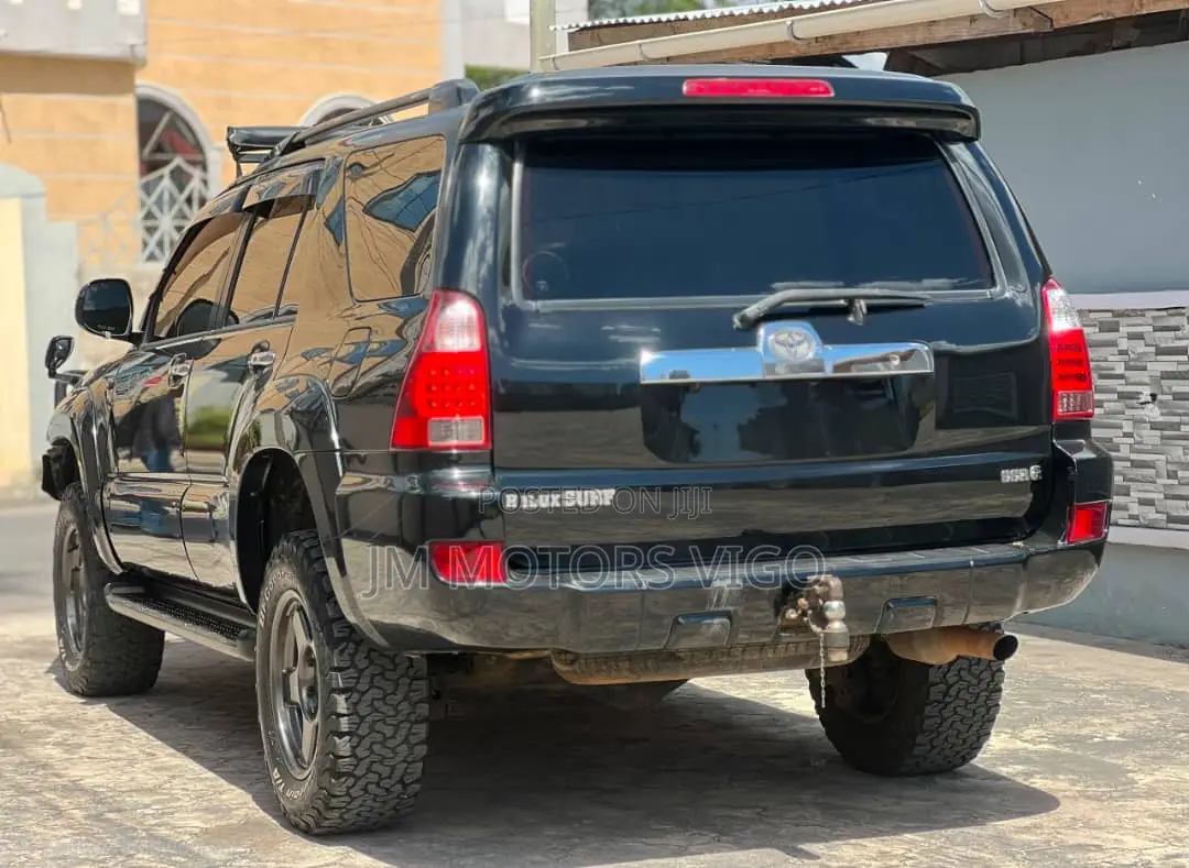 Toyota Hilux Surf 2005 Black