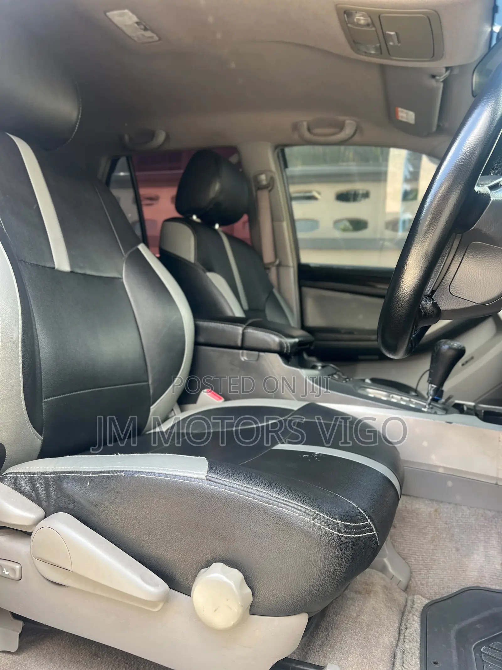 Toyota Hilux Surf 2005 Black