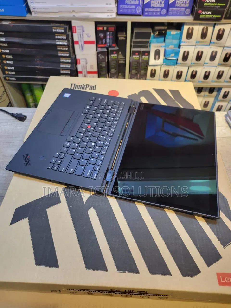 Laptop Lenovo ThinkPad X1 Yoga 8GB Intel Core i7 SSD 256GB