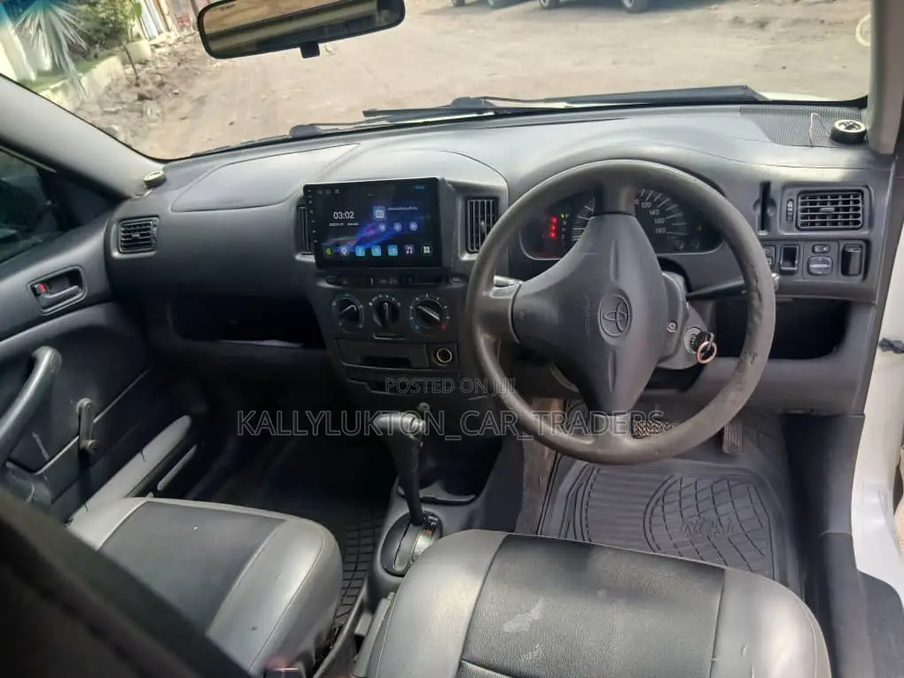 Toyota Probox 2006 White