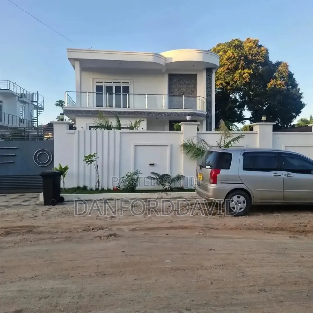 4bdrm House in Kahwa Real Estate, Mikocheni for rent