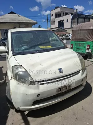Toyota Passo 2004 White