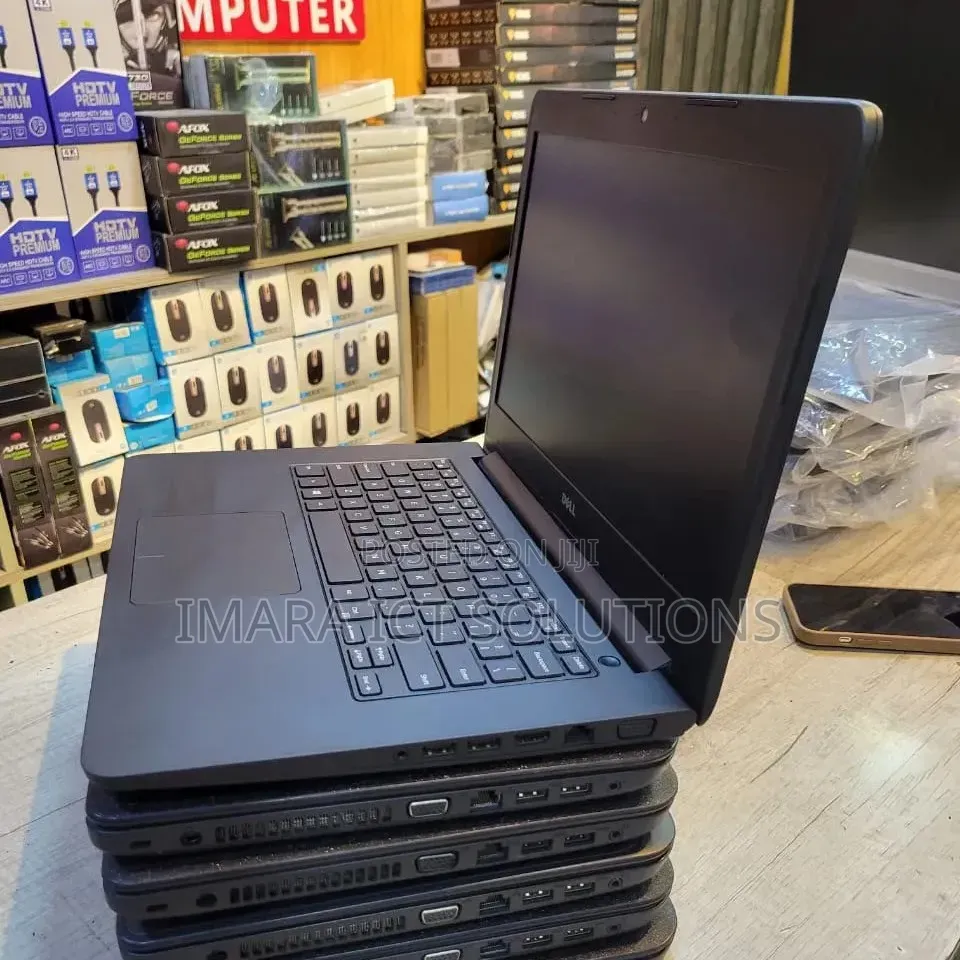 Laptop Dell Latitude 3340 4GB Intel Core i3 HDD+SSD 500GB