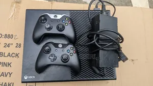 XBOX ONE Gb 300