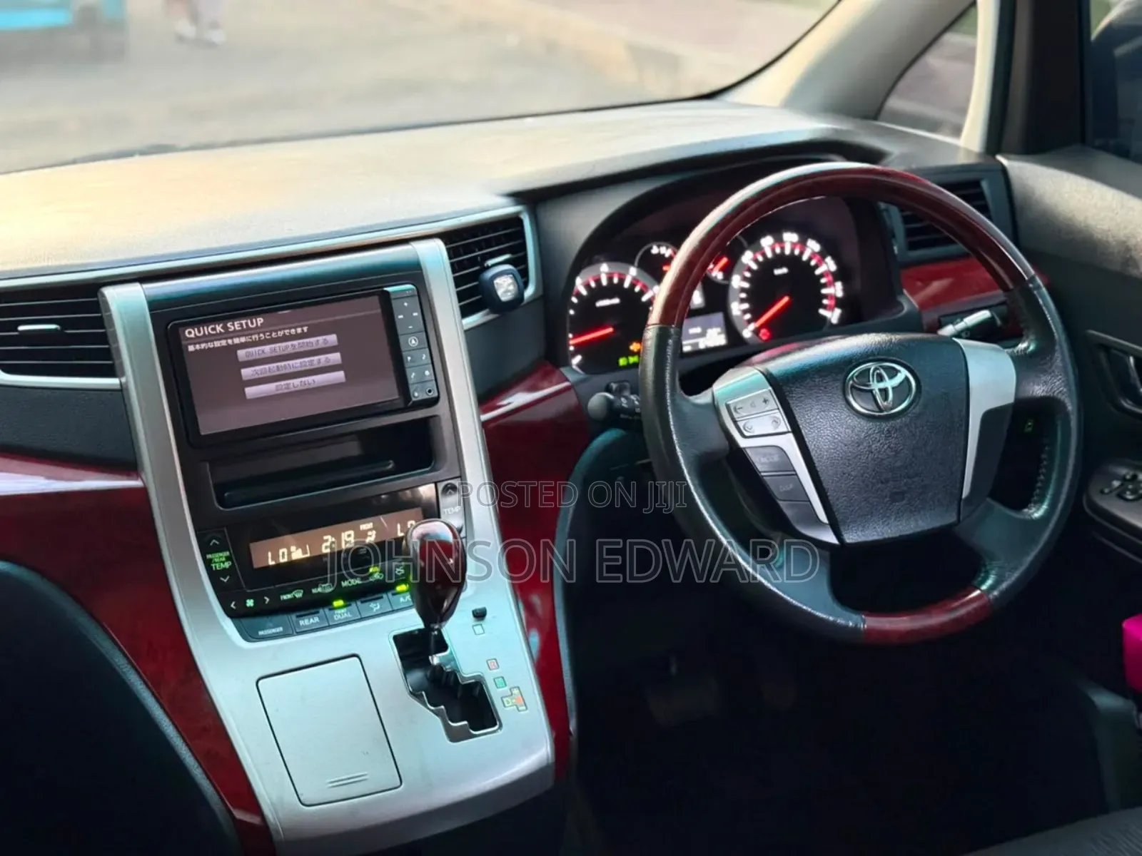Toyota Alphard 2010 White