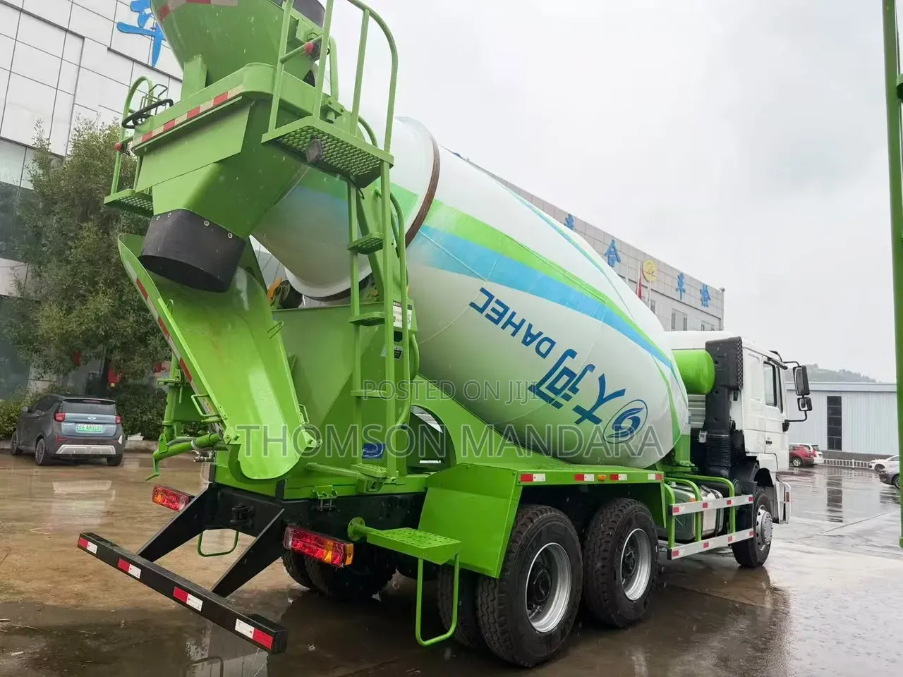 Brand New Huato Concrete Mixer Truck