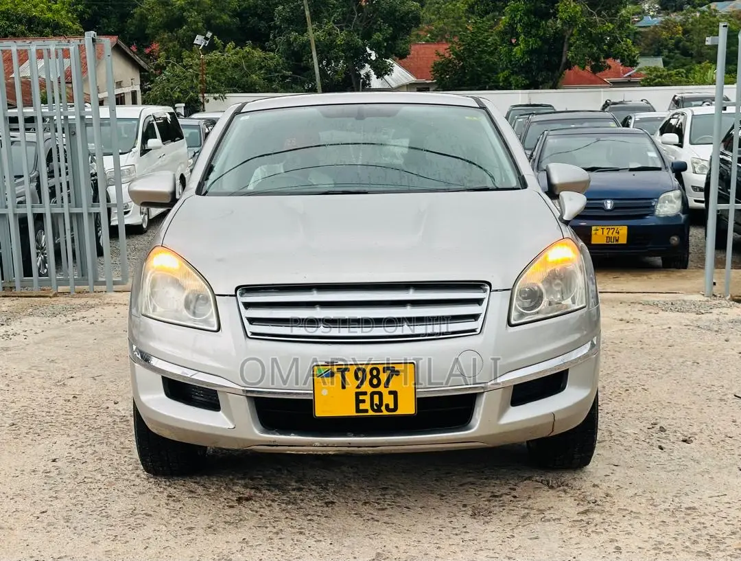 Nissan Dualis 2011 Silver