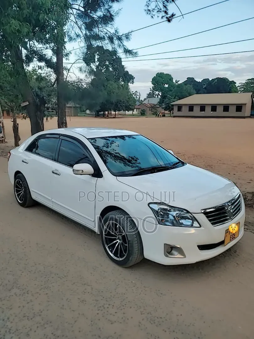 Toyota Premio 2007 White