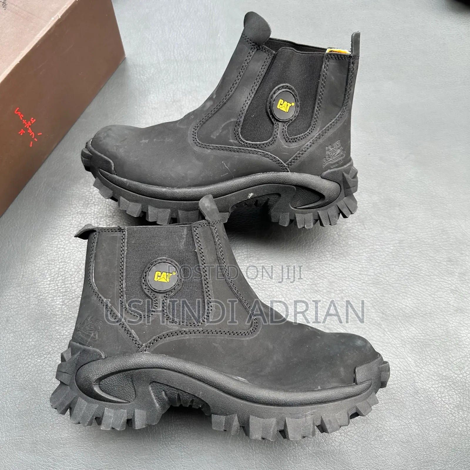 CATERPILLAR STEEL TOEIna Chuma Mbele