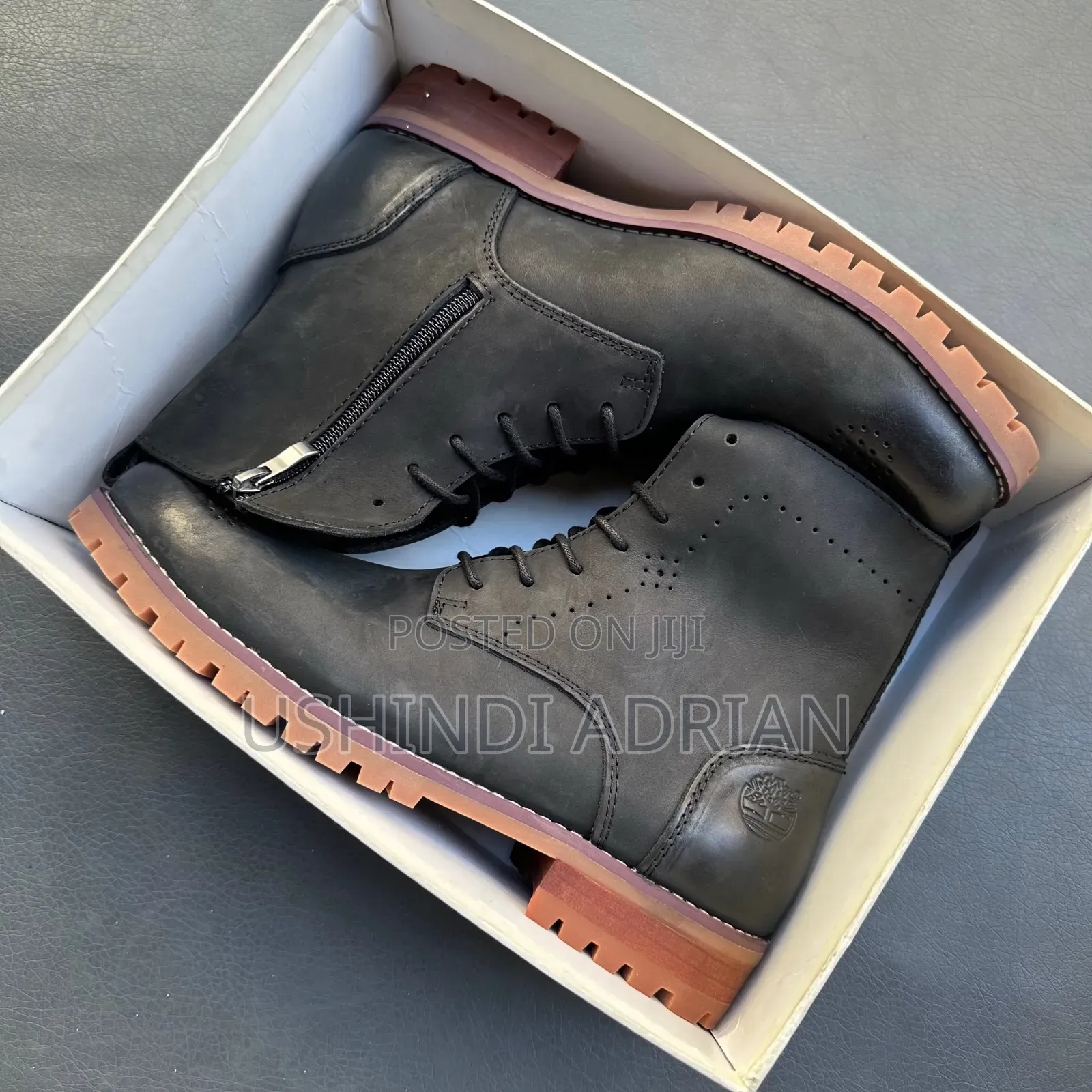TIMBERLANDSize: 40, 41, 42, 43, 44, 45
Bei: 120,000/=Ubora
