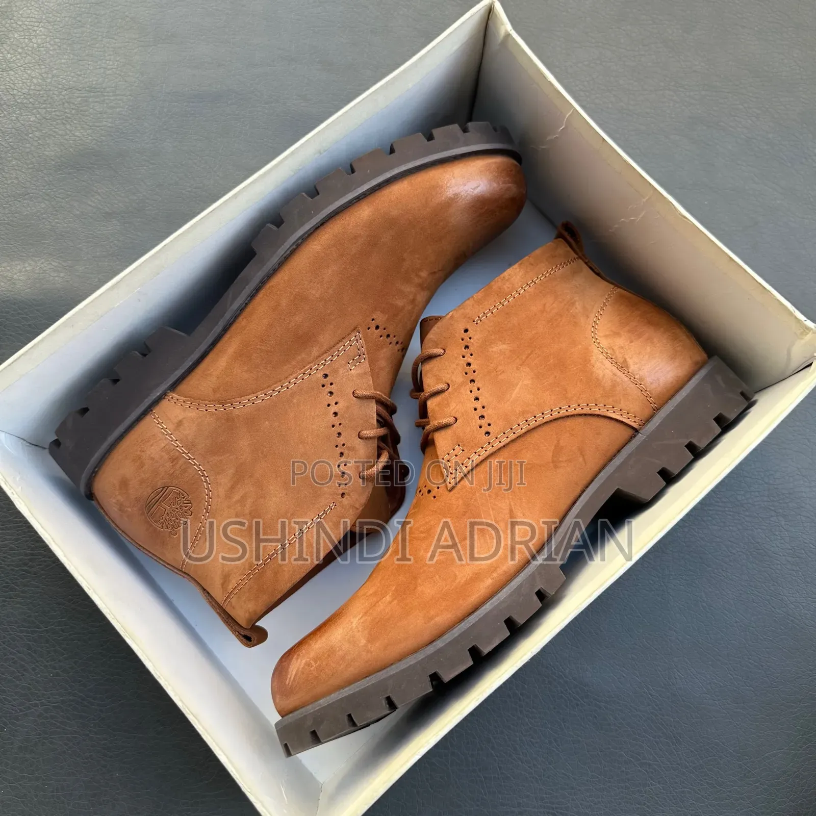 PREMIUM BOOTSSize: 40, 41, 42, 43, 44, 45
Bei: 120,000/=