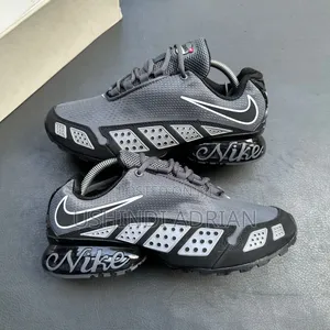 NIKE SHOESSize: 40, 41, 42, 43, 44, 45
Bei: 120,000/=