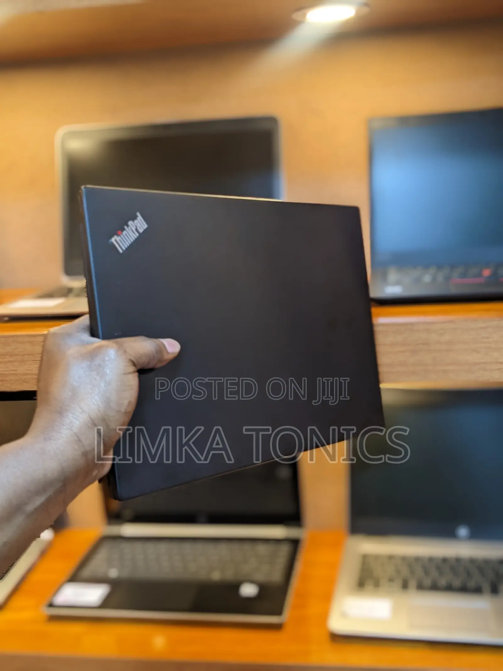 New Laptop Lenovo ThinkPad X390 8GB Intel Core i5 SSD 256GB
