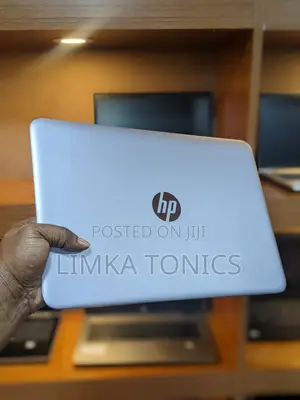 New Laptop HP EliteBook Folio 1040 G3 8GB Intel Core i5 SSD 256GB