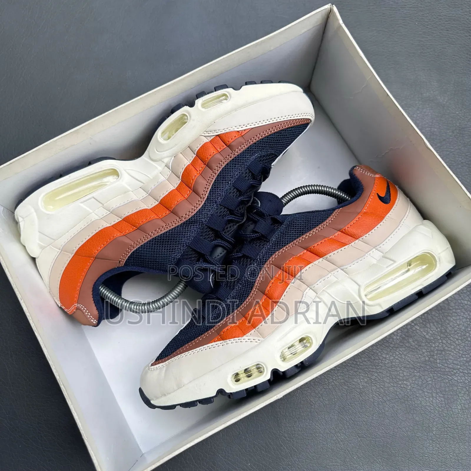 AIRMAX 95Size: 39, 40, 41, 42, 43, 44, 45Bei: 120,000/=