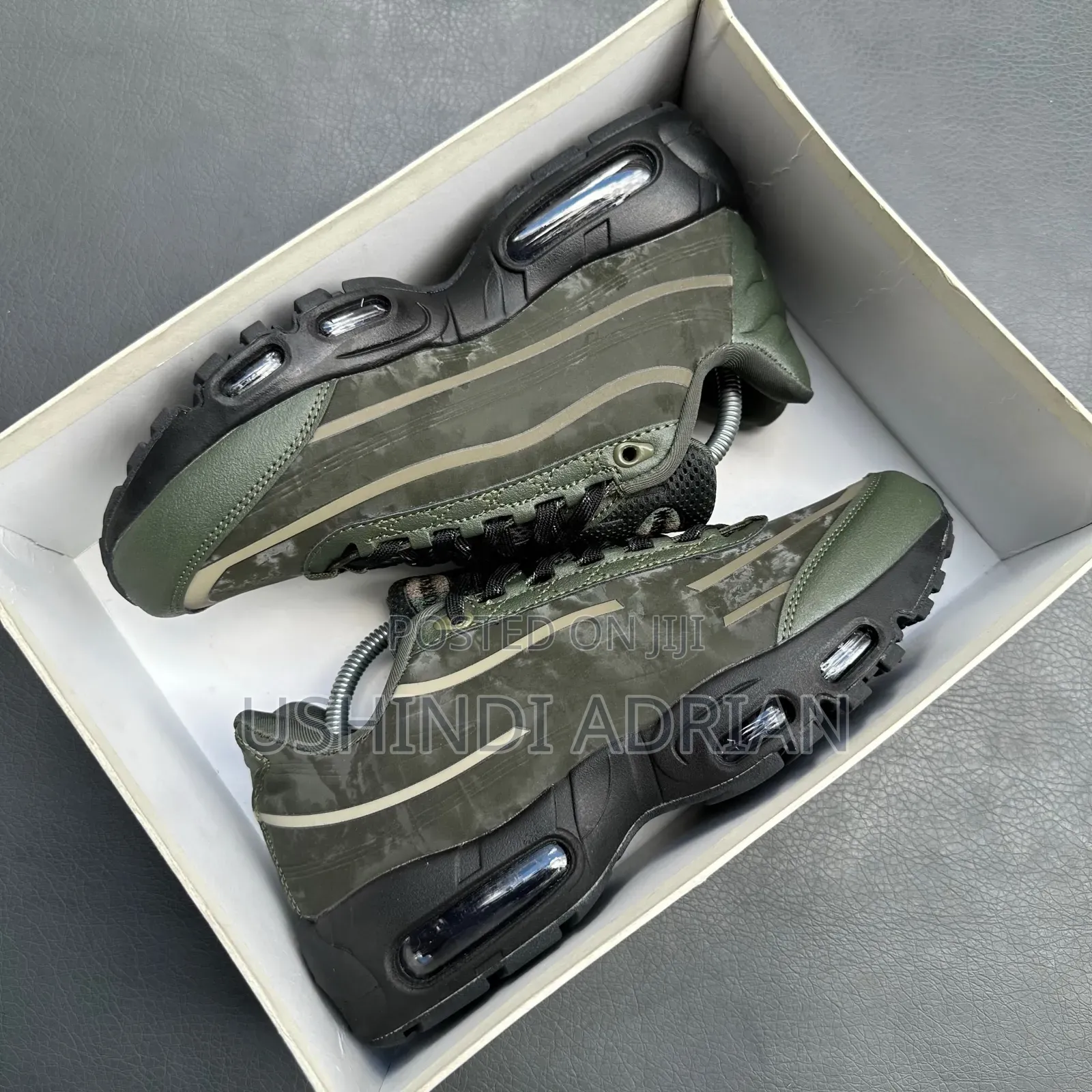 AIRMAX 95Size: 39, 40, 41, 42, 43, 44, 45Bei: 120,000/=