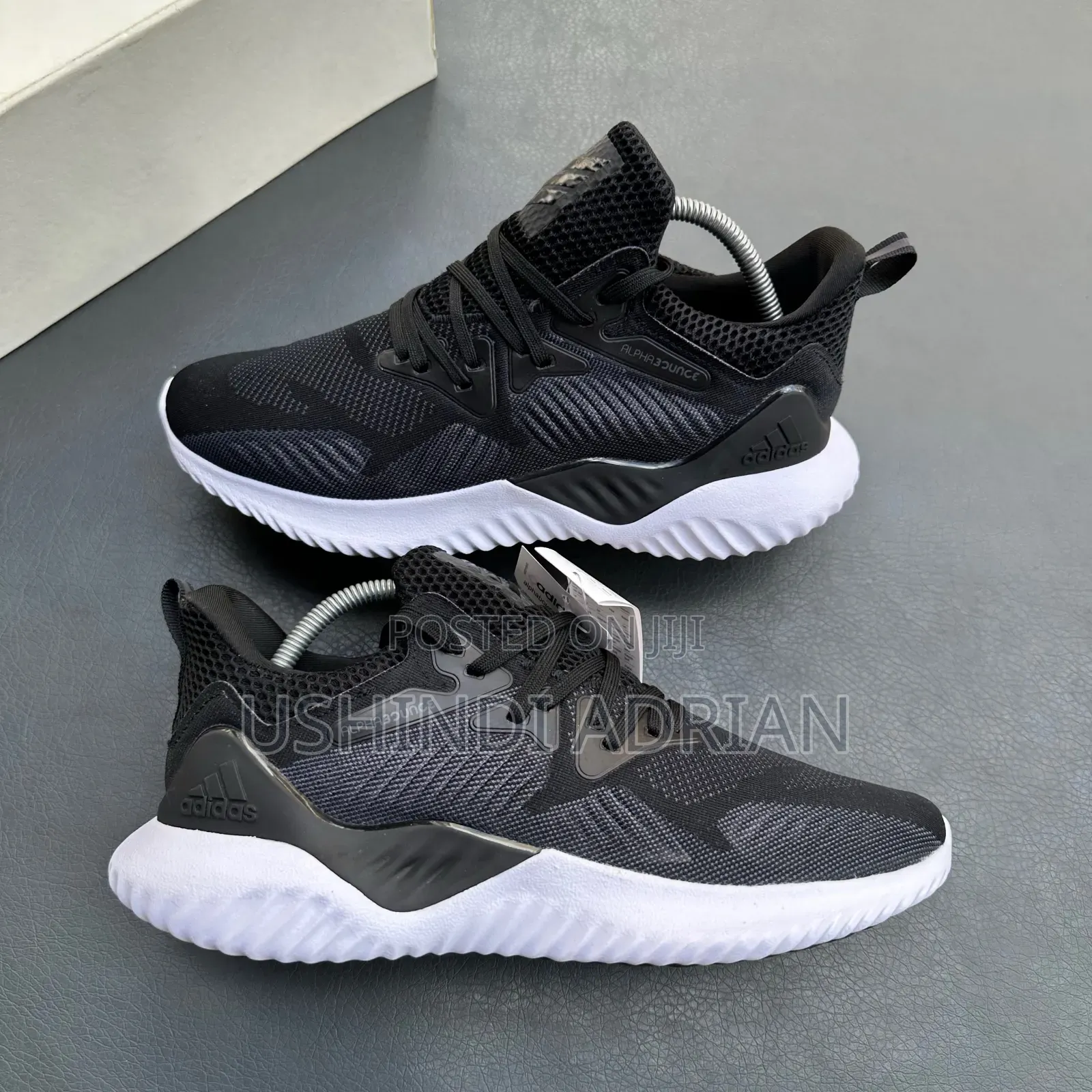 adidas Bounce Shoes
Size: 37 Hadi 45
Bei: 120,000/=
Karibuni Sana