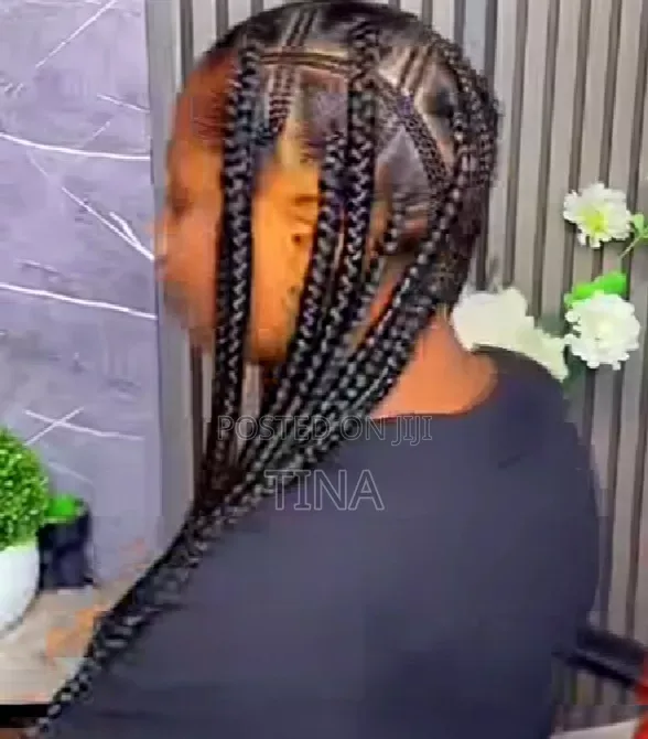 Nasuka Nywele Nzuri Sana