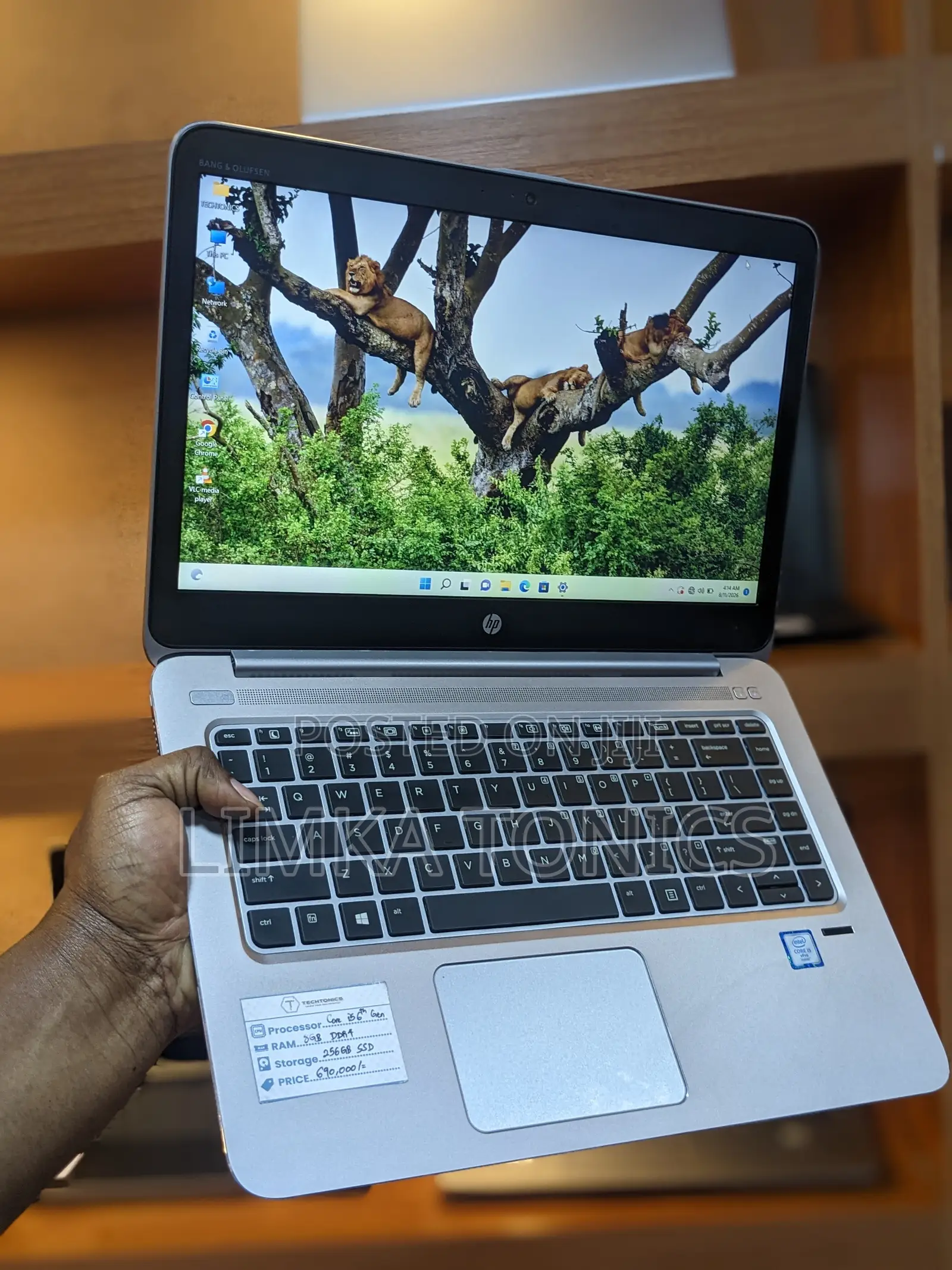 New Laptop HP EliteBook Folio 1040 G3 8GB Intel Core i5 SSD 256GB