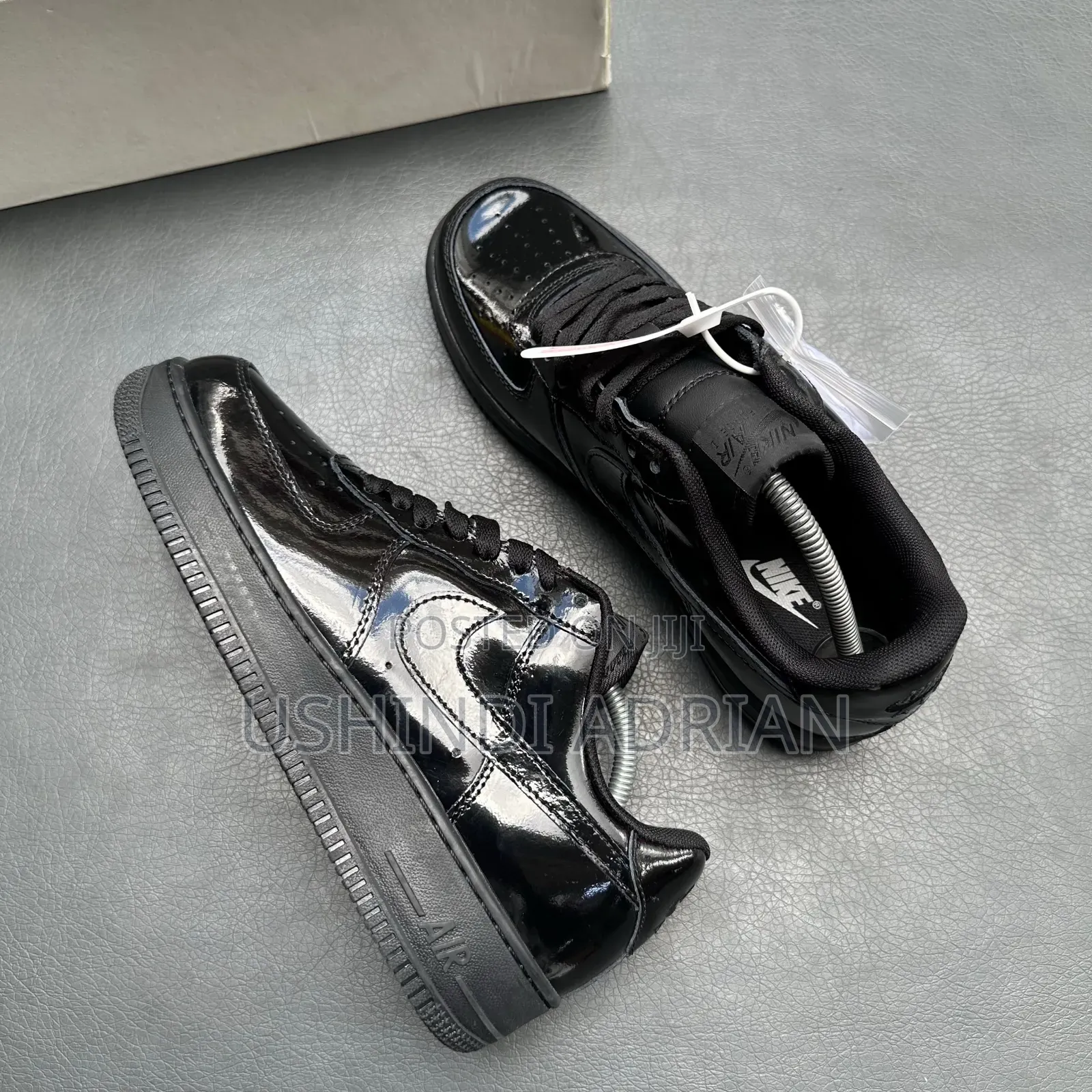 AIR FORCE CLASSICSize: 39, 40, 41, 42, 43, 44, 45Bei: TSh 120,000