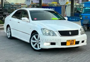 Toyota Crown 2006 White