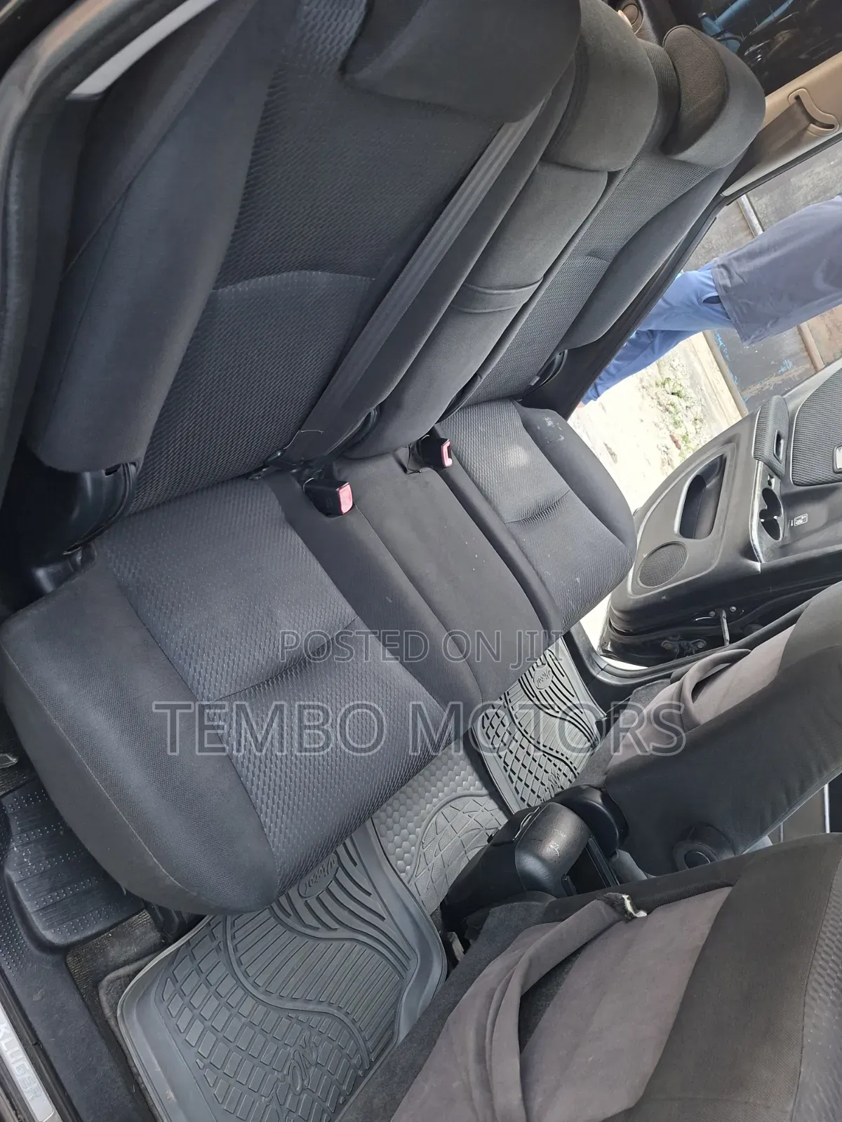 Toyota Kluger 2004 Black