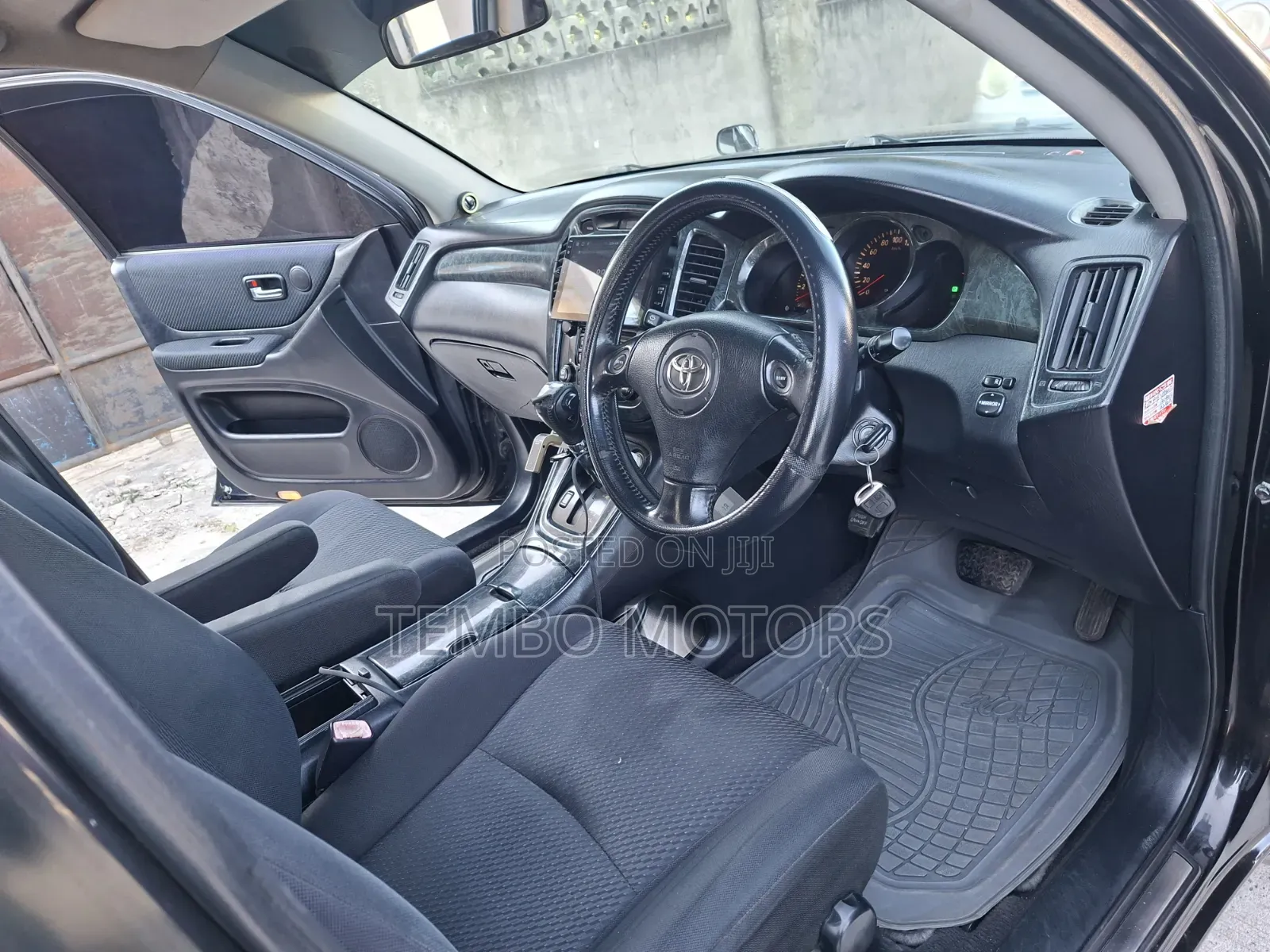 Toyota Kluger 2004 Black