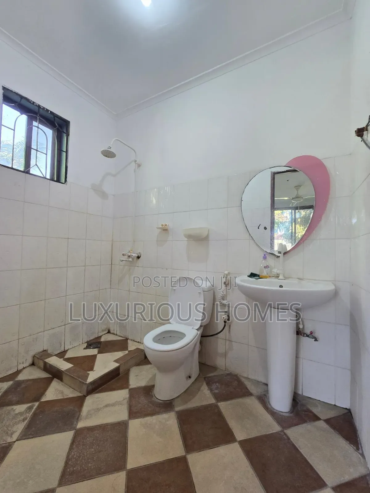 2bdrm Apartment in Mikocheni for rent