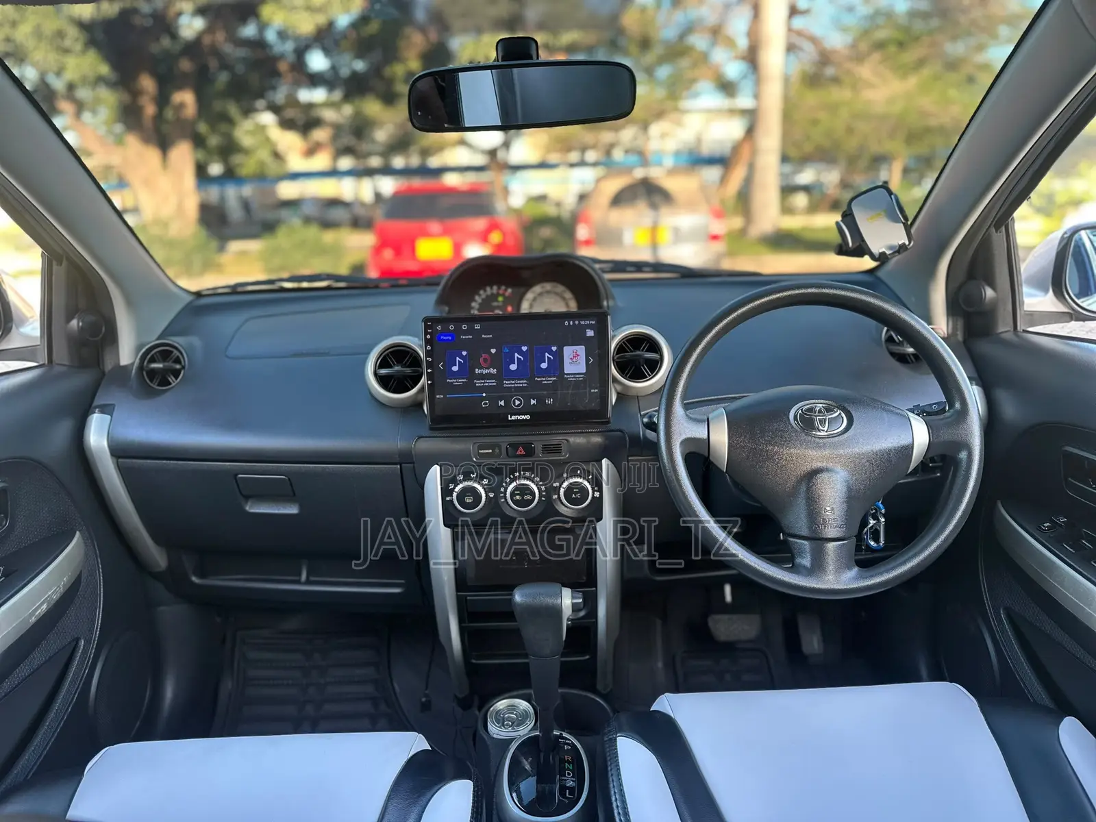 Toyota IST 2006 Silver