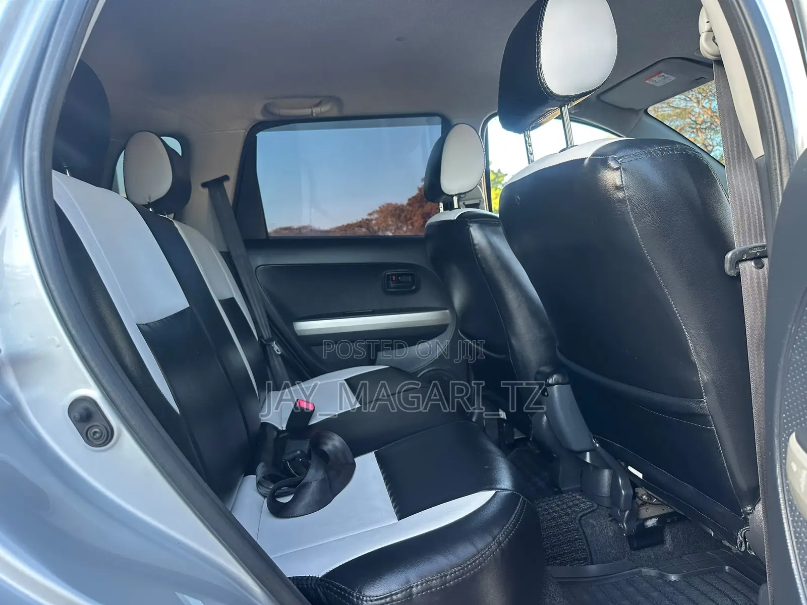 Toyota IST 2006 Silver
