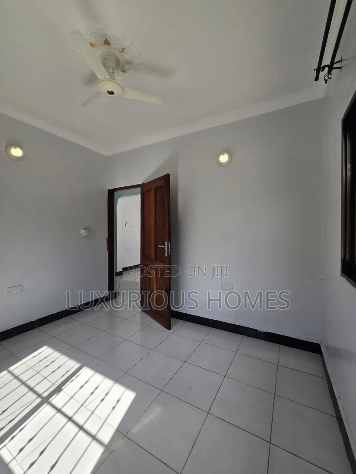 2bdrm Apartment in Mikocheni for rent