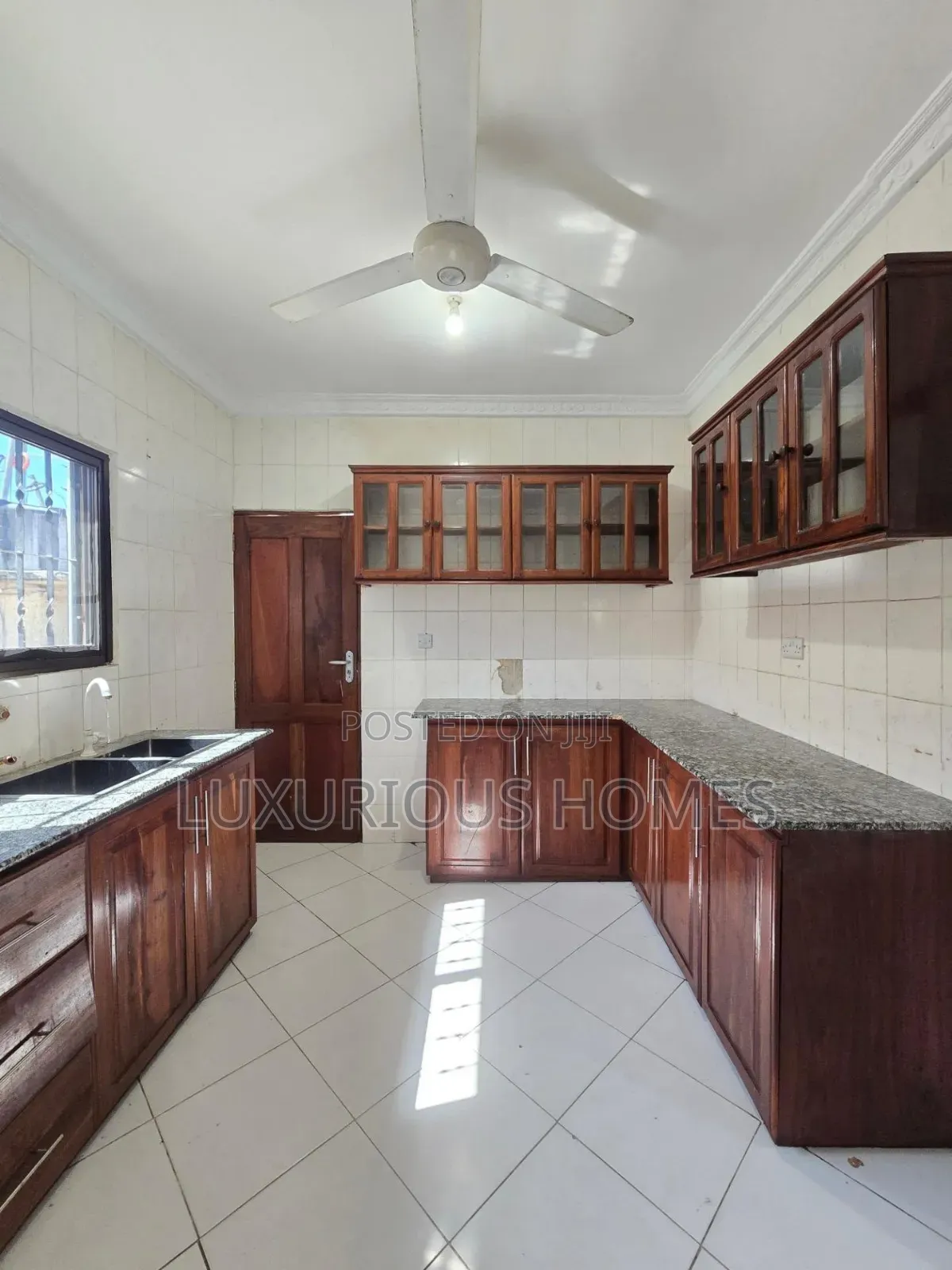 2bdrm Apartment in Mikocheni for rent
