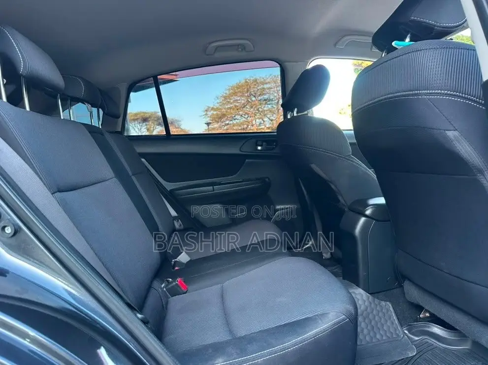 Subaru Impreza 2.0i Hatchback 2012 Gray