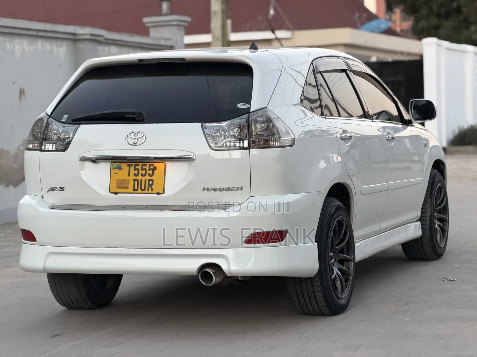 Toyota Harrier 2006 White