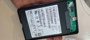128gb SSD Sata.