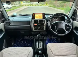 Mitsubishi Pajero 2002 Silver