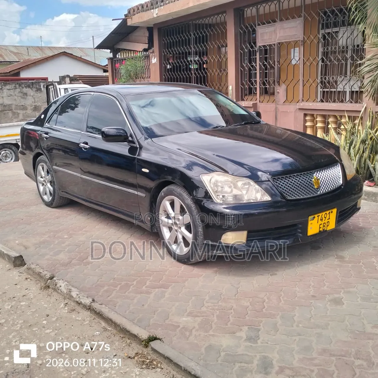 Toyota Crown 2006 Black